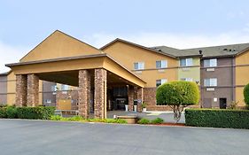 Holiday Inn Express Suites Watsonville